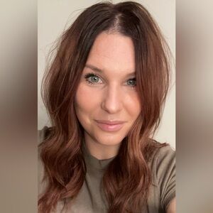 Meet your Posher, Courtney